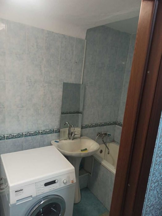 Дава се под наем Едностаен апартамент в София, Западен парк - 35 кв.м за 325 € - Снимка #1