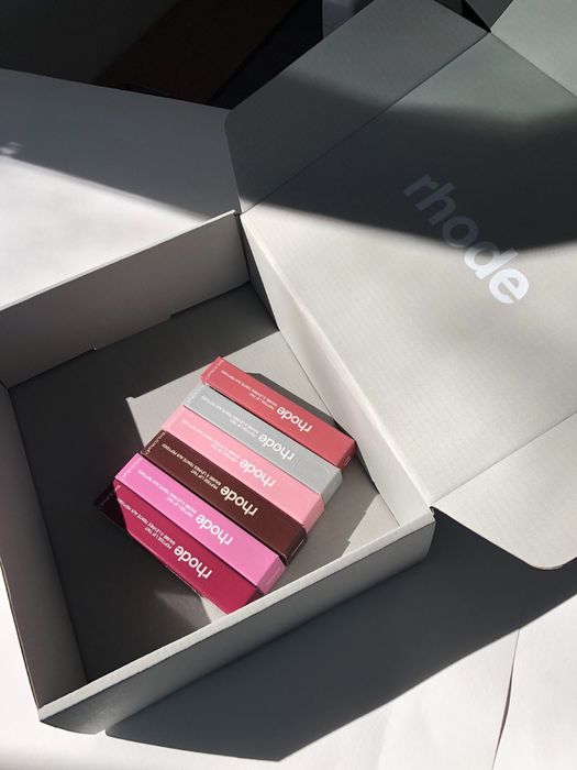 Rhode Peptide Lip Tint- Оригинални от Hailey Bieber , НАЛИЧНИ ЦВЕТОВЕ