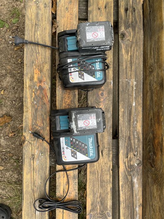 Батерия със зарядно Макита