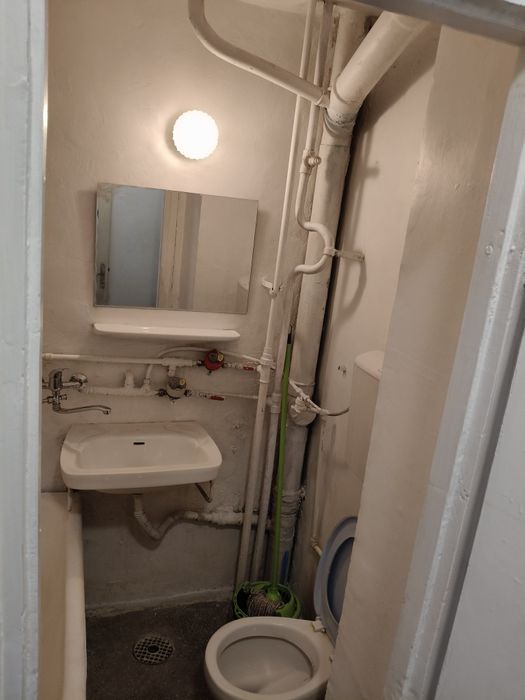Închiriez apartament