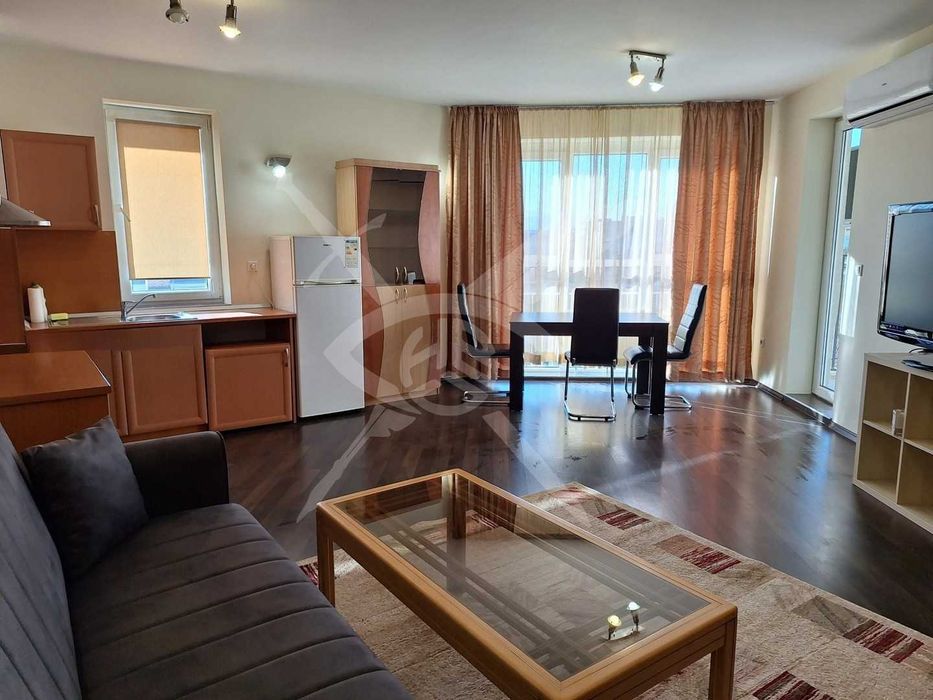 Дава се под наем Тристаен апартамент в София, Красно село - 98 кв.м за 718.08 € - Снимка #2