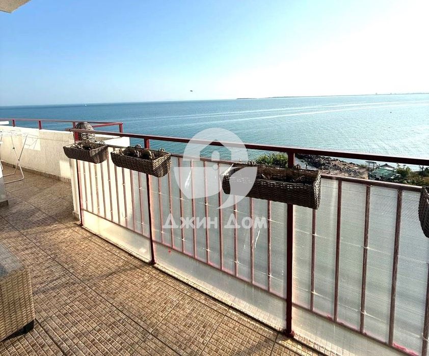 Продава се Тристаен апартамент в к.к. Елените - 112 кв.м за 1492 €/кв.м - Снимка #8