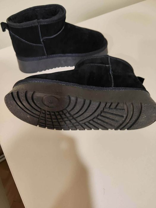 Дамски боти.