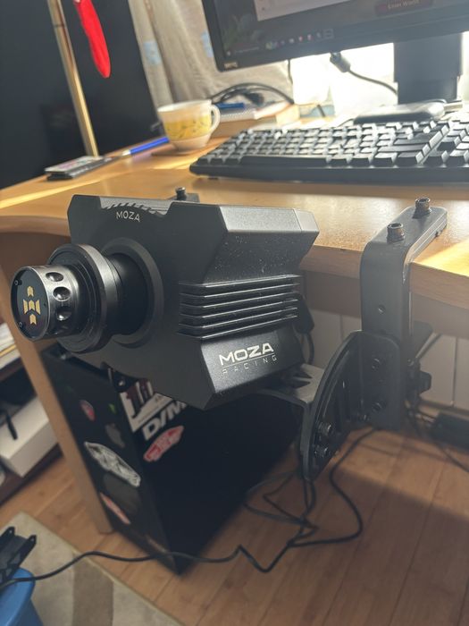 Moza R5 trucking budnle + ES wheel trim