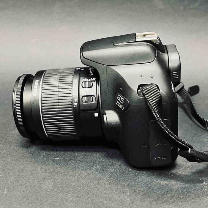 Фотоапарат CANON - EOS 2000D