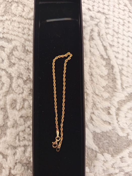 Золотой нежный браслет