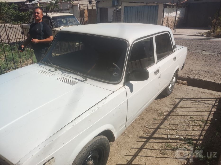 Vaz 2107 sotiladi yili 2005