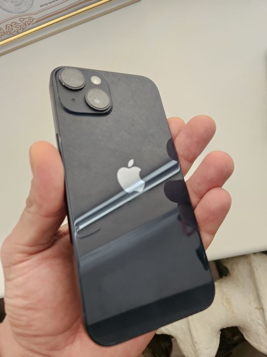 Айфон 14 в отличном состояний