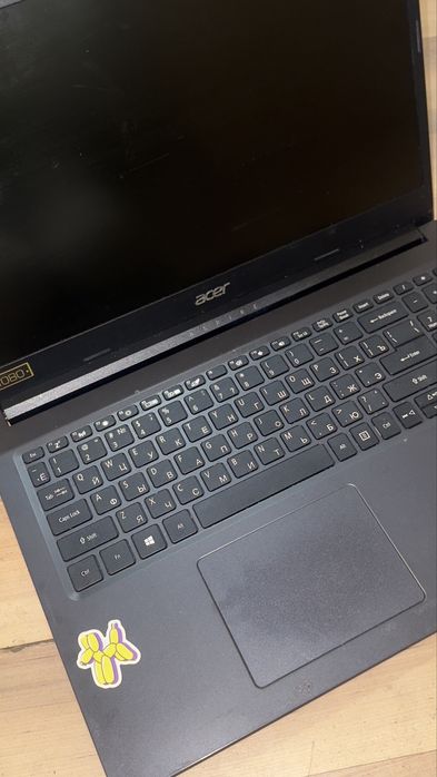 продаю ноут Acer срочно