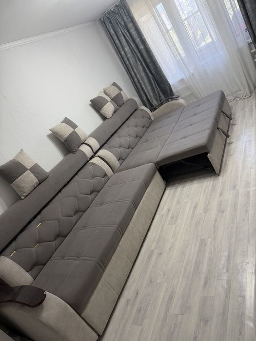 Продается диван 4 м