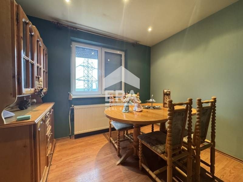 ЕКСКЛУЗИВНО! ЕРА ДРЪСТЪР предлага за продажба ​просторен четиристаен а