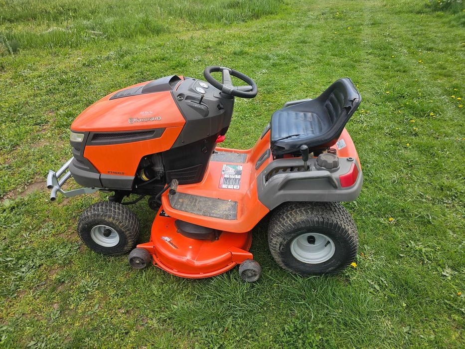 Тракторна Косачка HUSQVARNA 21. Коня. ПЕРФЕКТНА