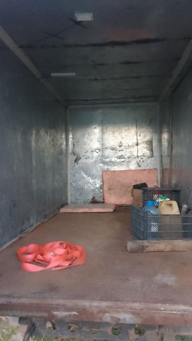 На ходу журіп турган Фатон машина