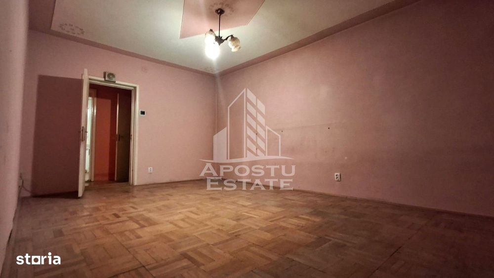 Apartament  2 camere decomandat ultracentral
