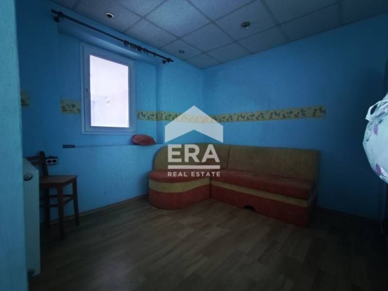 ЕКСКЛУЗИВНО! ЕРА Дръстър предлага за продажба къща на две нива в кв. И