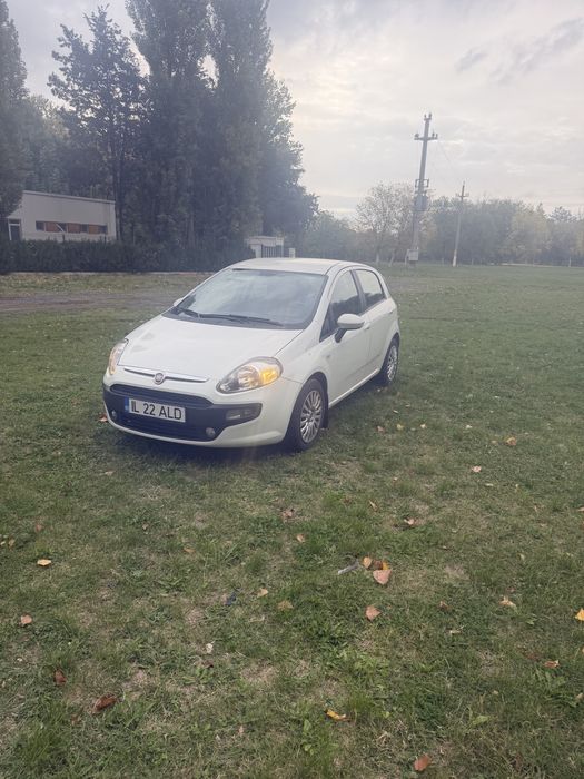 FIAT Punto 2012 — imagine 2