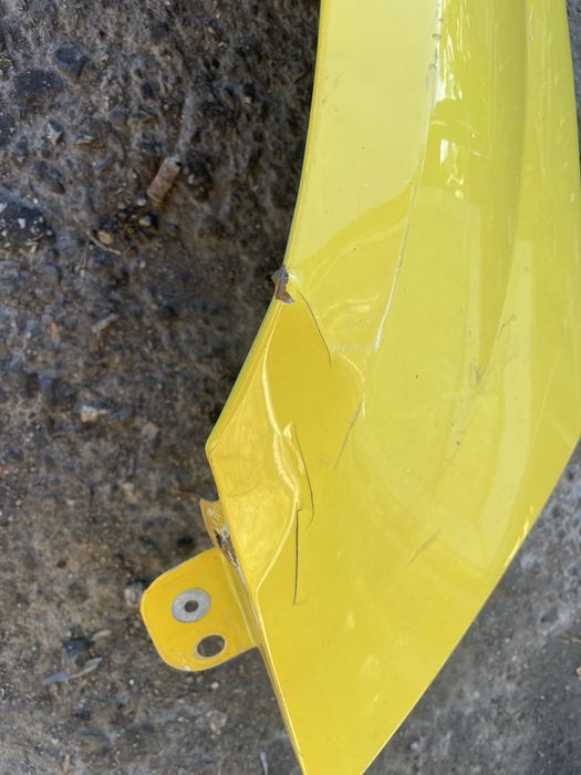 Десен калник камаро