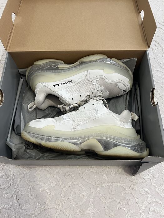 маратонки Balenciaga Triple S Sneaker