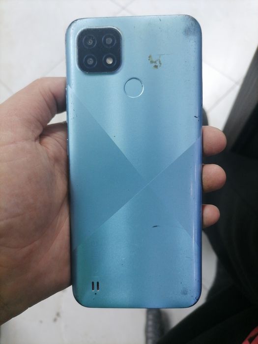 Продам телефон реалми