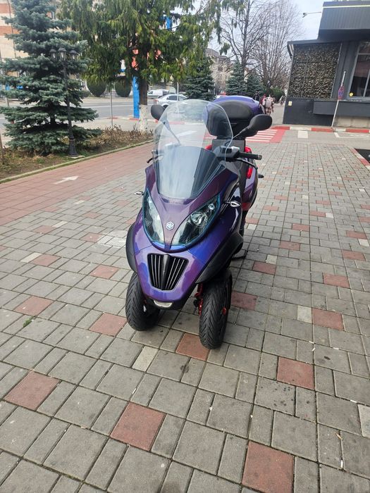 Vand Piaggio mp3 250cmc cat B