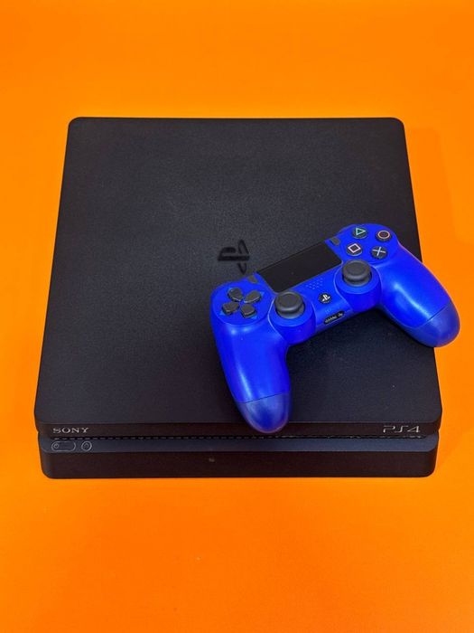Продается PlayStation 4 slim