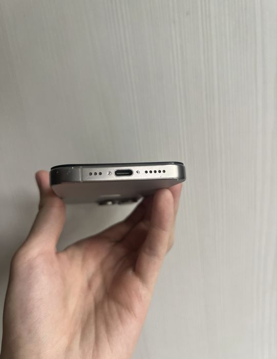 iPhone 15pro/128gb