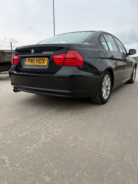 vand bmw 320 184 cai
