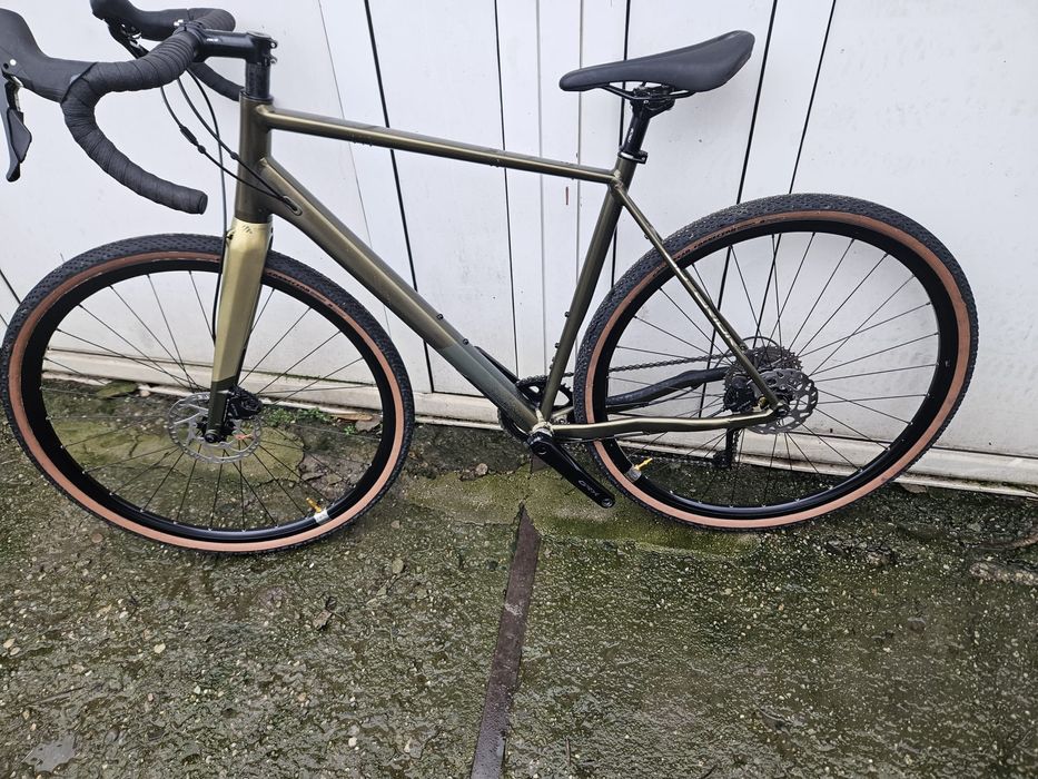 Bicicleta gravel serious full shimano grx