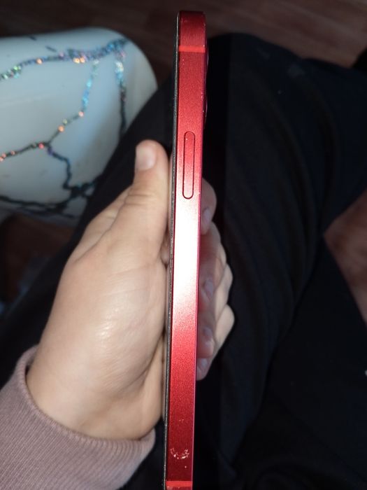 Айфон 12 продаем