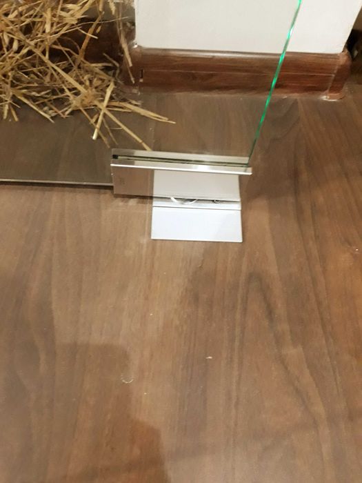 Стъклена витрина