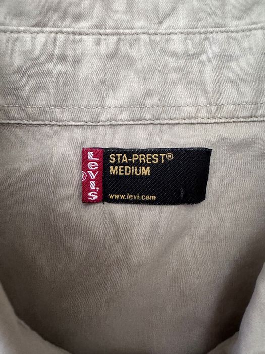 Риза Levi’s Medium супер състояние М размер