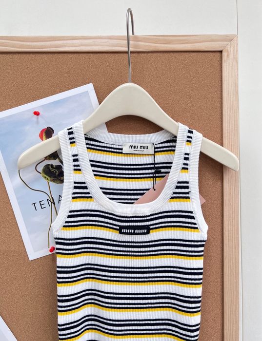Tricou Miu Miu , calitate premium , pe comanda , nou , M
