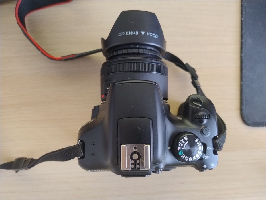 Фотоапарат Canon 1300d + 3 обектива + аксесоари