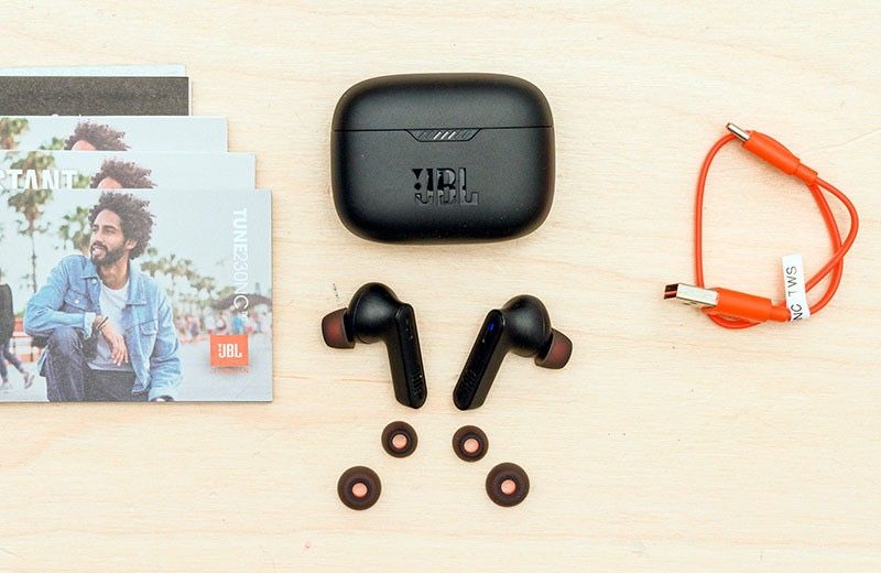 Беспроводные наушники JBL Tune 230NC