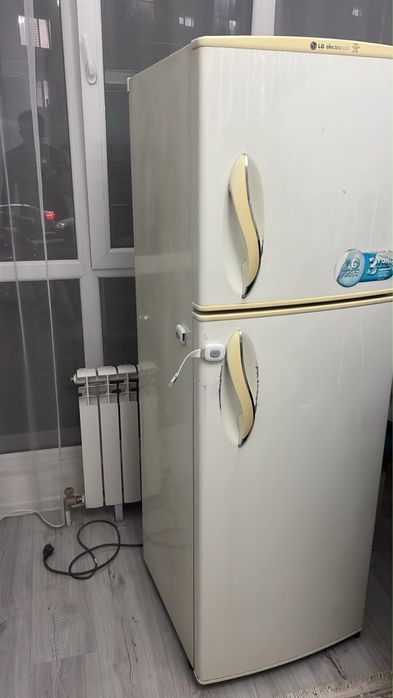 Холодильник рабочая продам