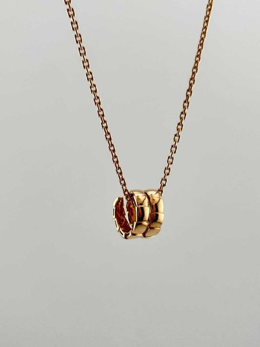 Колье Bvlgari Serpenti