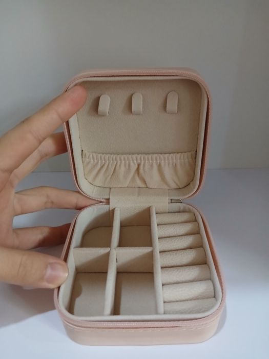 Shkatulka taqinchoqlar uchun