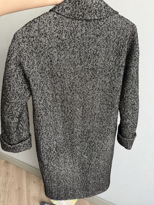 Продам красивое пальто