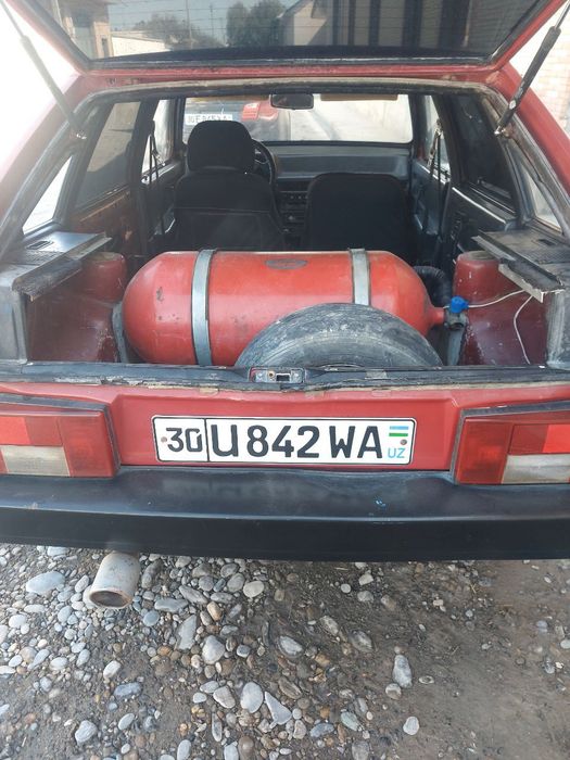 Ваз 09 срочно сотилади