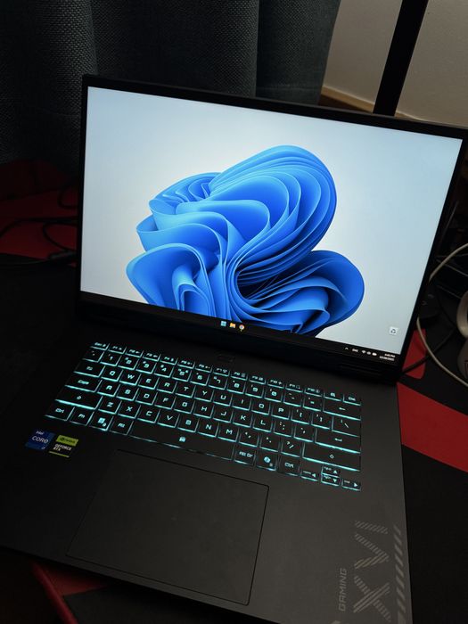 Laptop GIGABYTE Gaming 16” A16 CMH 165Hz