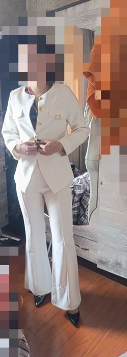 Продам костюм размер 44-46.