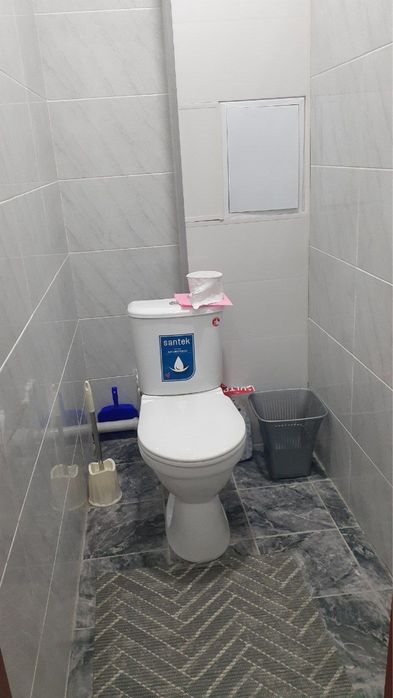 Navoiy sh. Student qizlar kerak 3 ta.