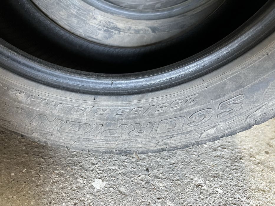 Продам б/у шины Pirelli 255/55/19