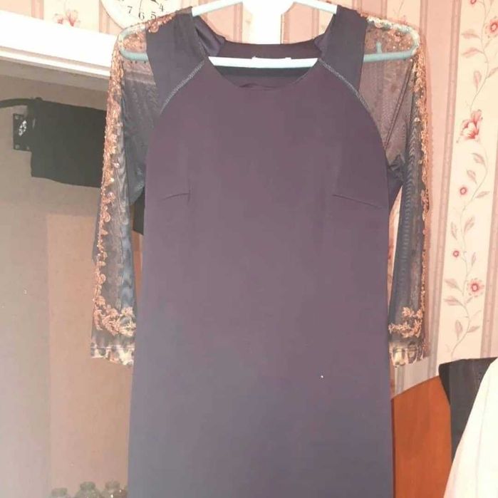 Легкое платье в идеальном состоянии