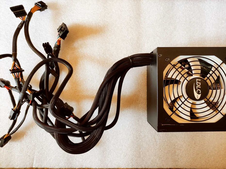 Захранване 400W Active PFC F3, 80+ Bronze, 2 x 6+2 PCI-E