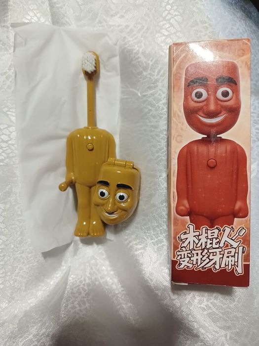 детская зубная щетка