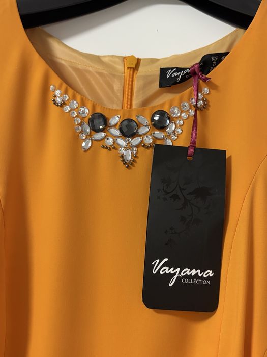 Нова елегантна рокля vayana