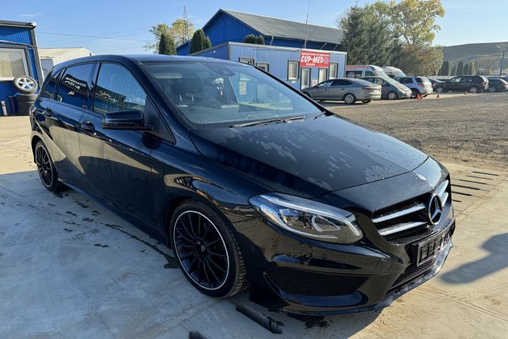 Geam fix usa spate stanga Mercedes-Benz B-Class W246 [facelift] [2014