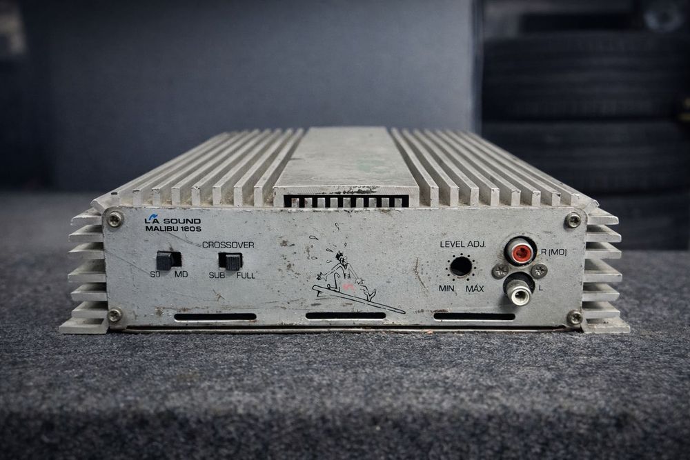 [ПРОМО] 10” бас каса + усилвател 1000W – готов комплект