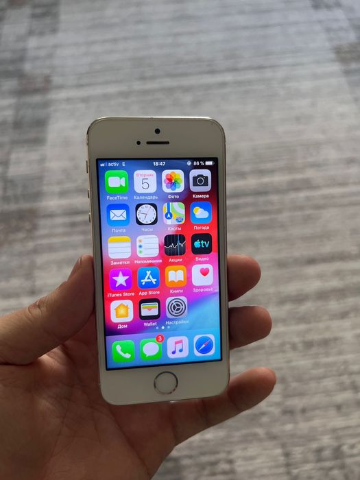 iPhone 5s в хорошем состоянии